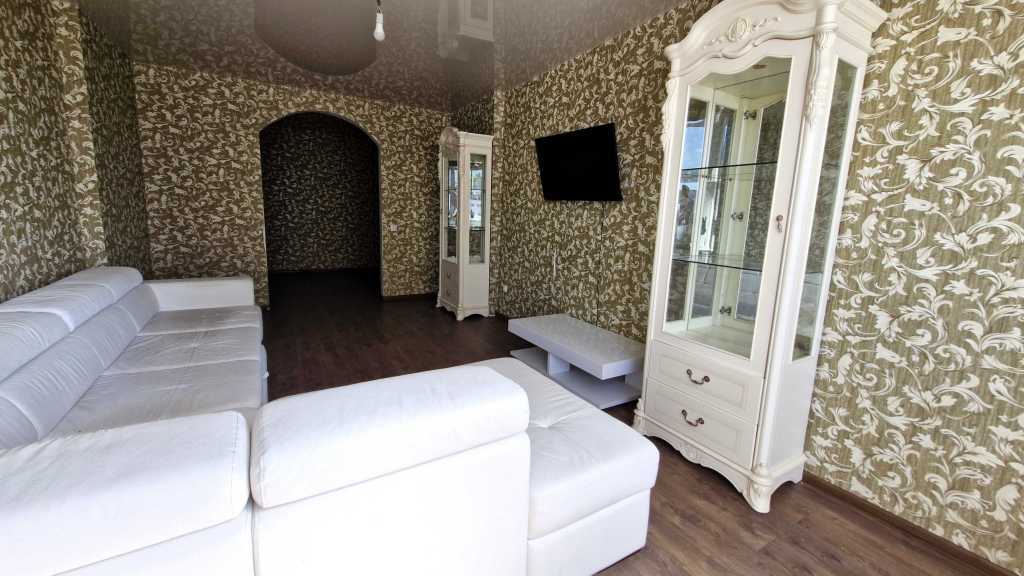 Продажа 3-комнатной квартиры 107 м², Пономарева ул., 26 К4
