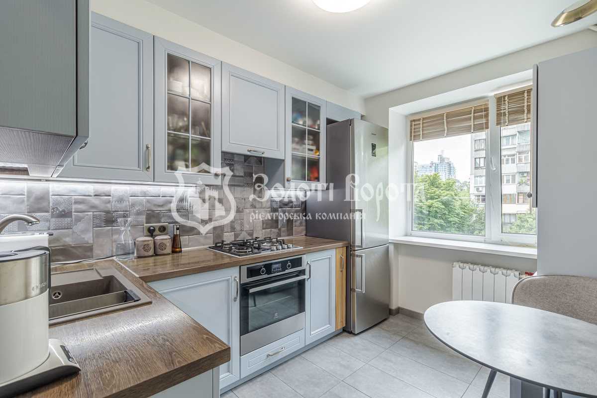 Продажа 3-комнатной квартиры 68 м², Половецкая ул., 16