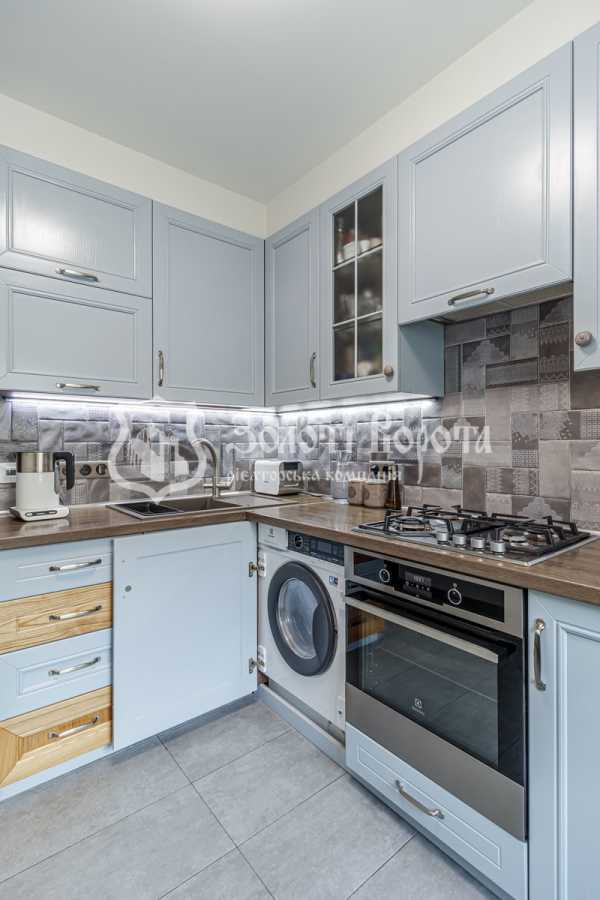 Продажа 3-комнатной квартиры 68 м², Половецкая ул., 16
