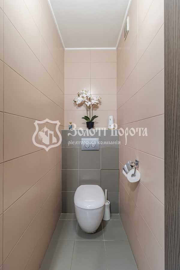 Продажа 3-комнатной квартиры 68 м², Половецкая ул., 16
