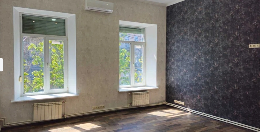 Оренда офісу 155 м², Велика Арнаутська вул.