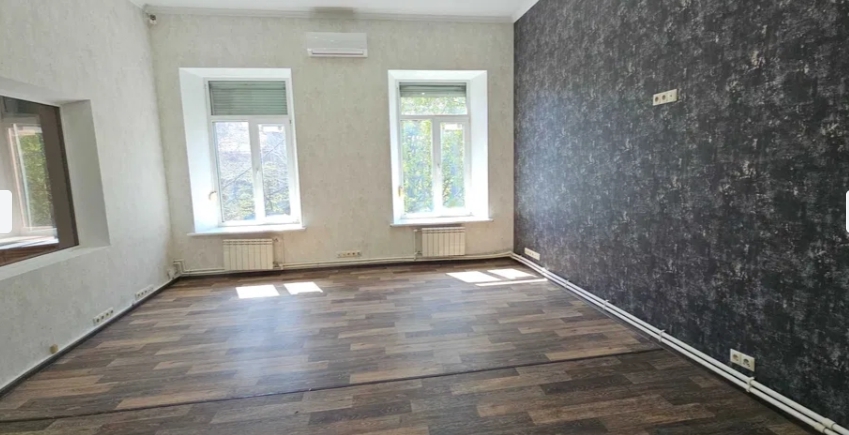 Оренда офісу 155 м², Велика Арнаутська вул.
