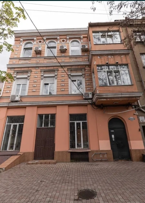 Оренда офісу 155 м², Велика Арнаутська вул.