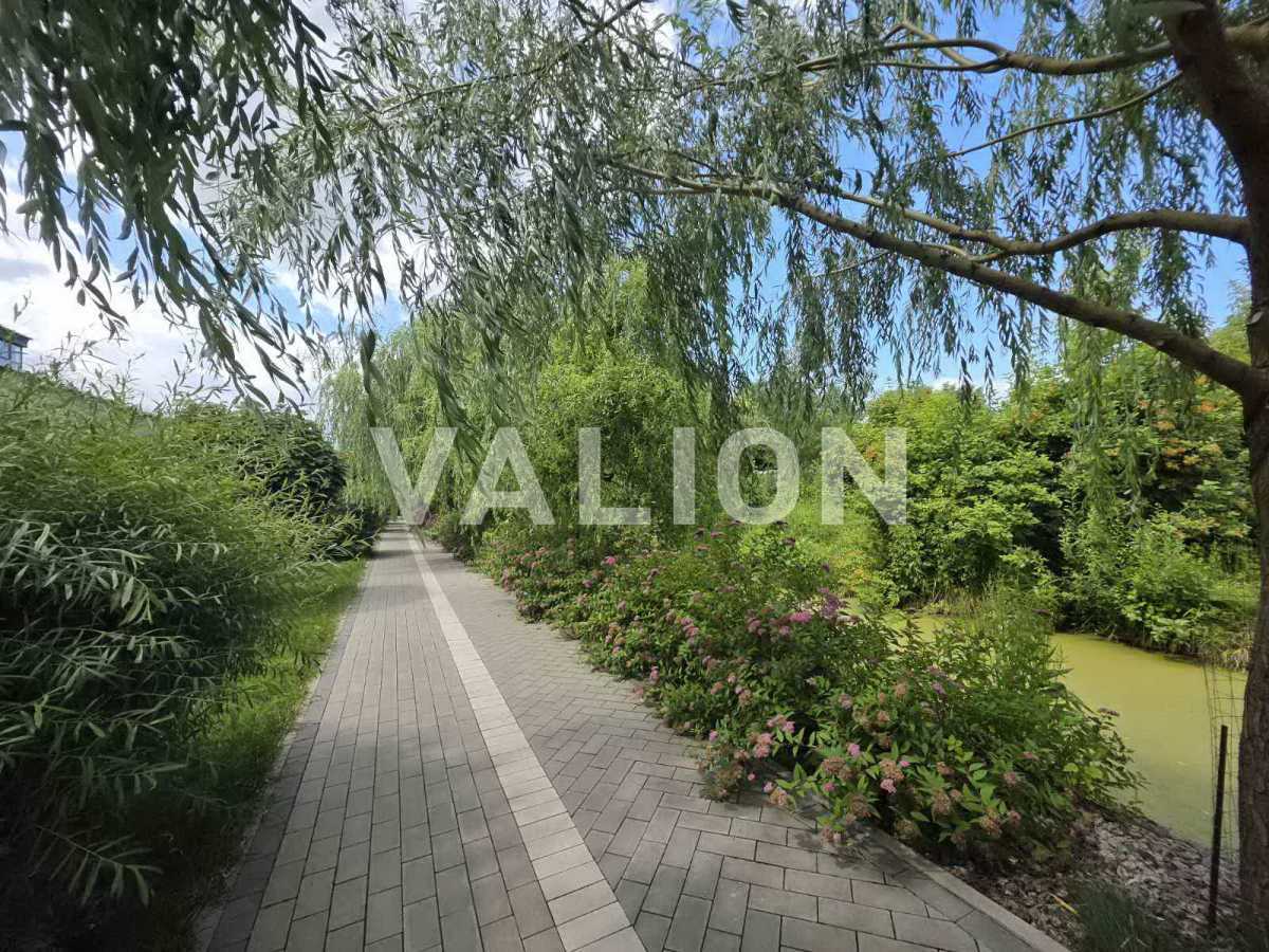 Продажа 2-комнатной квартиры 57 м², Лесная ул., 10
