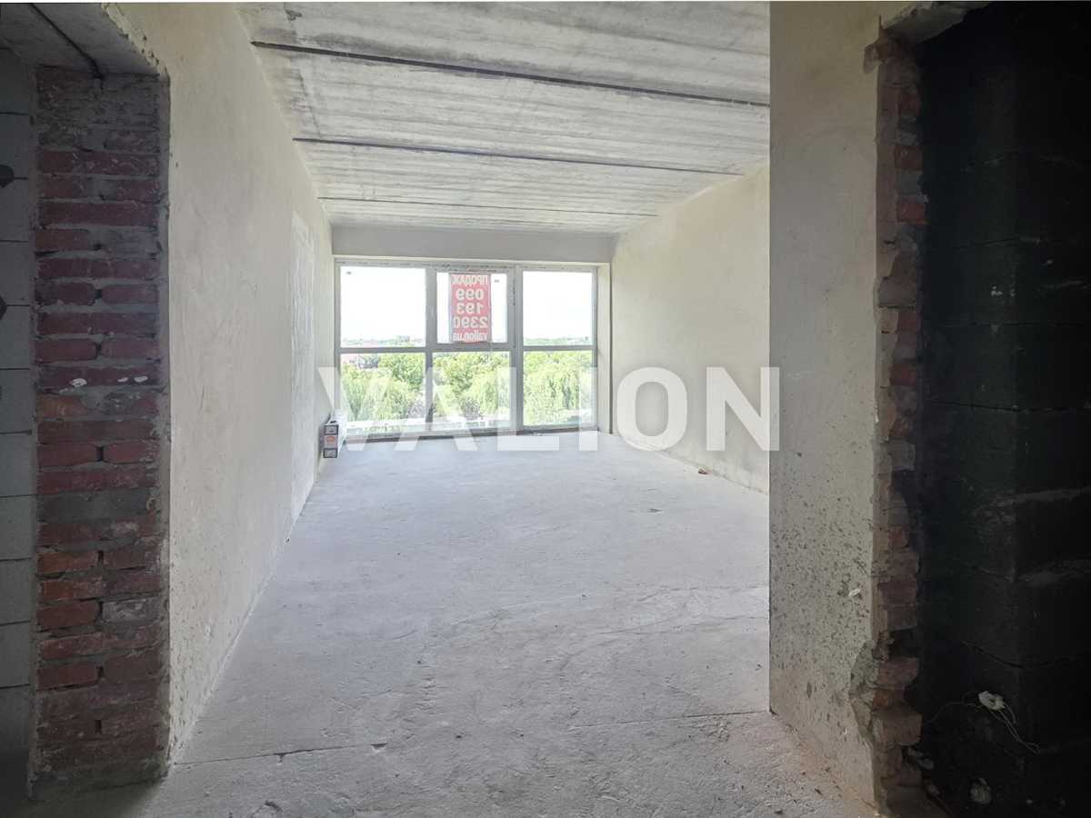 Продажа 2-комнатной квартиры 57 м², Лесная ул., 10