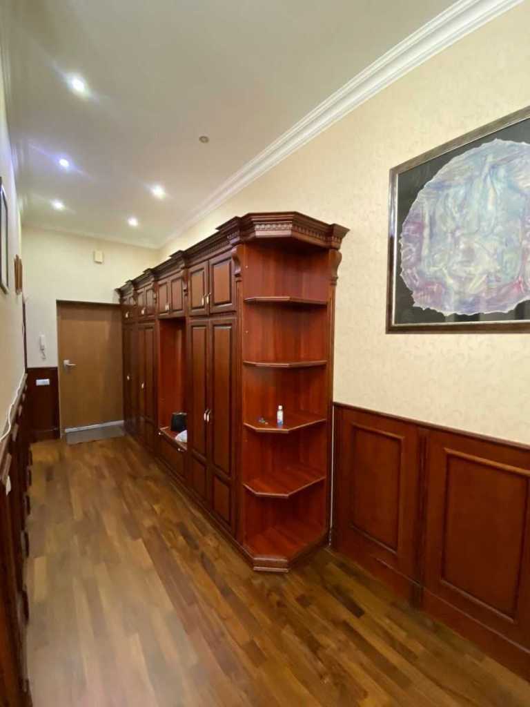 Оренда 3-кімнатної квартири 127 м², Хрещатик вул., 15