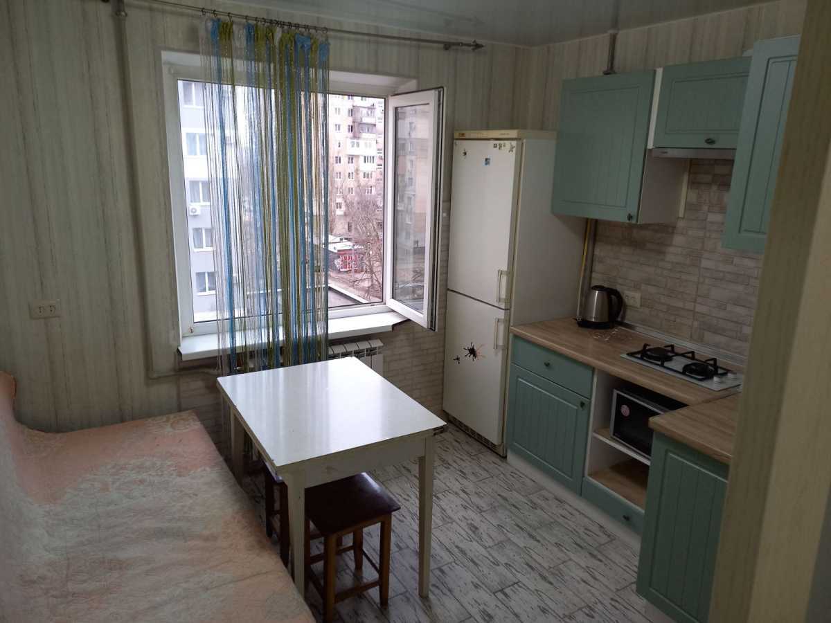 2-комнатная квартира посуточно 42 м², Николаевская дор., дорога,Лузановка,Атамана Головатого, 301