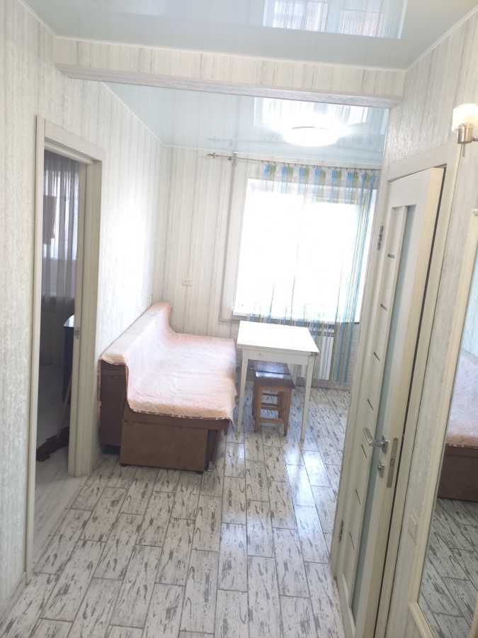 2-комнатная квартира посуточно 42 м², Николаевская дор., дорога,Лузановка,Атамана Головатого, 301