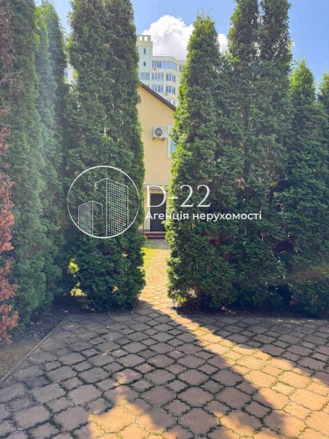 Продаж будинку 223 м², Заньковецької, 1