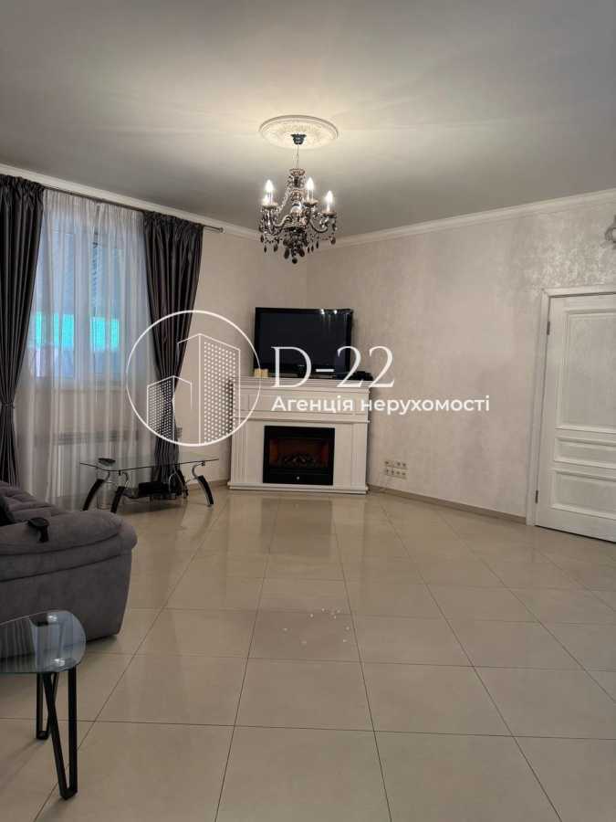 Продаж будинку 223 м², Заньковецької, 1