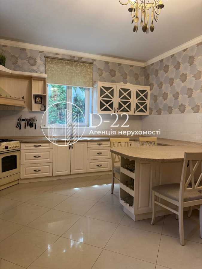 Продаж будинку 223 м², Заньковецької, 1