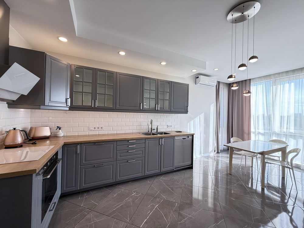 Аренда 2-комнатной квартиры 82 м², Саксаганского ул., 37к