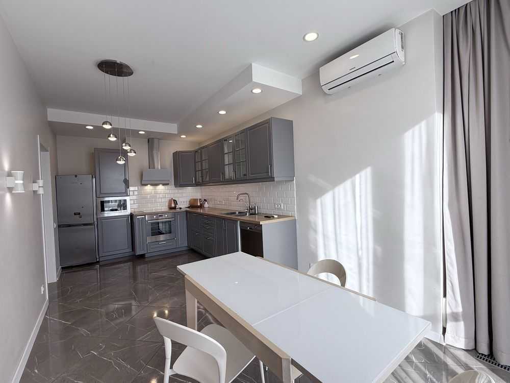 Аренда 2-комнатной квартиры 82 м², Саксаганского ул., 37к