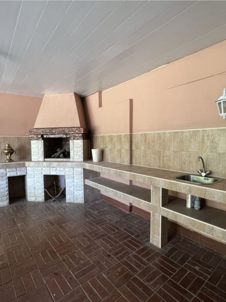 Оренда будинку 500 м², Львівська вул., 15