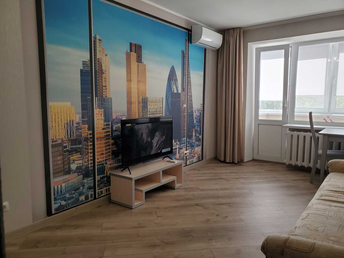 Продажа 2-комнатной квартиры 45 м², Евгения Коновальца ул., 15-3