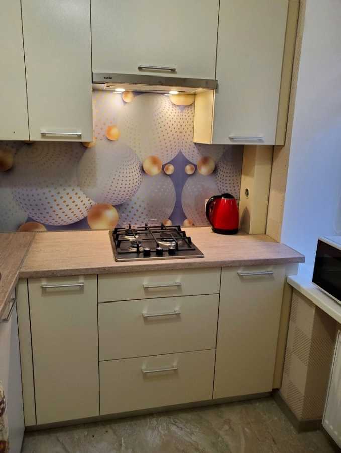 Продажа 2-комнатной квартиры 45 м², Евгения Коновальца ул., 15-3