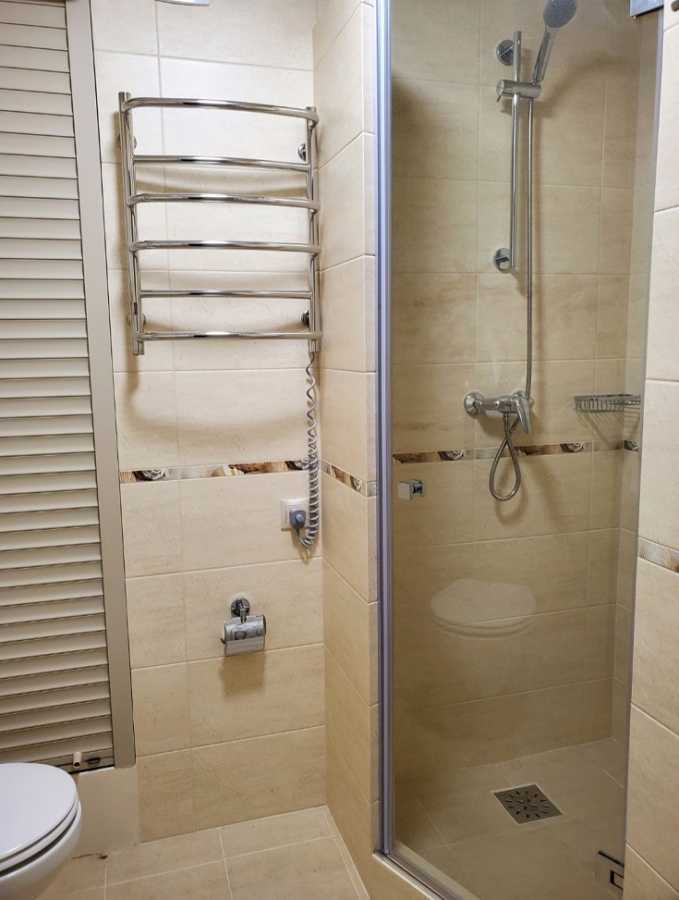 Продажа 2-комнатной квартиры 45 м², Евгения Коновальца ул., 15-3