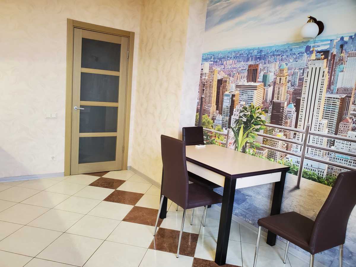 Продажа 2-комнатной квартиры 92 м², Евгения Коновальца ул., 44А