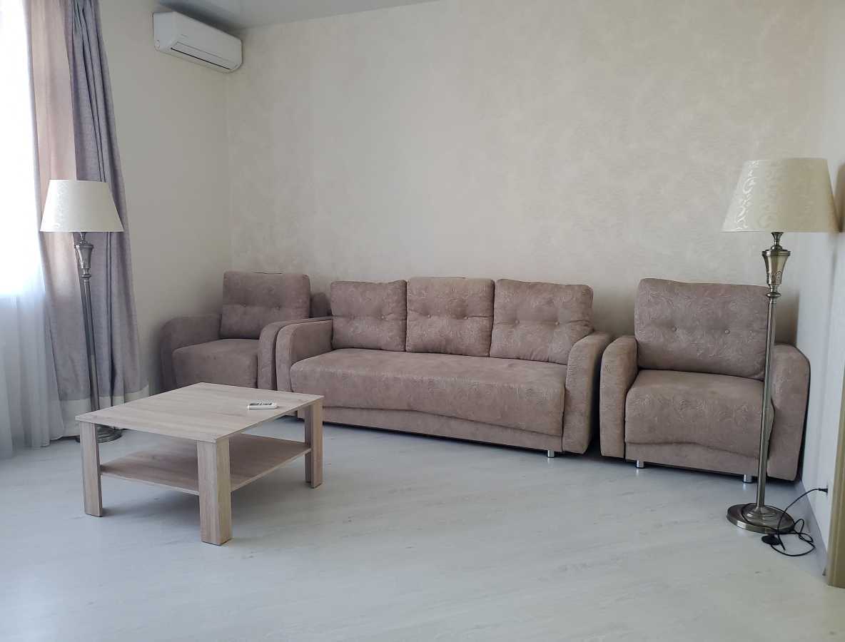 Продажа 2-комнатной квартиры 92 м², Евгения Коновальца ул., 44А