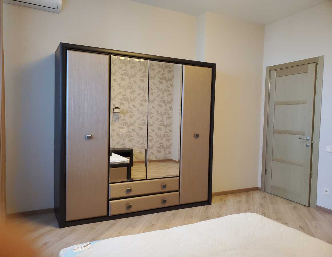 Продажа 2-комнатной квартиры 92 м², Евгения Коновальца ул., 44А