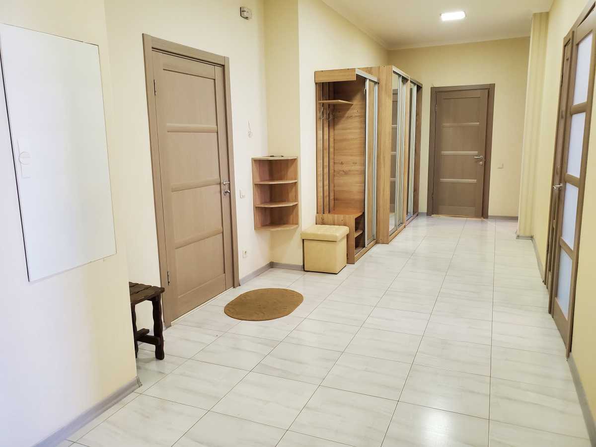 Продажа 2-комнатной квартиры 92 м², Евгения Коновальца ул., 44А