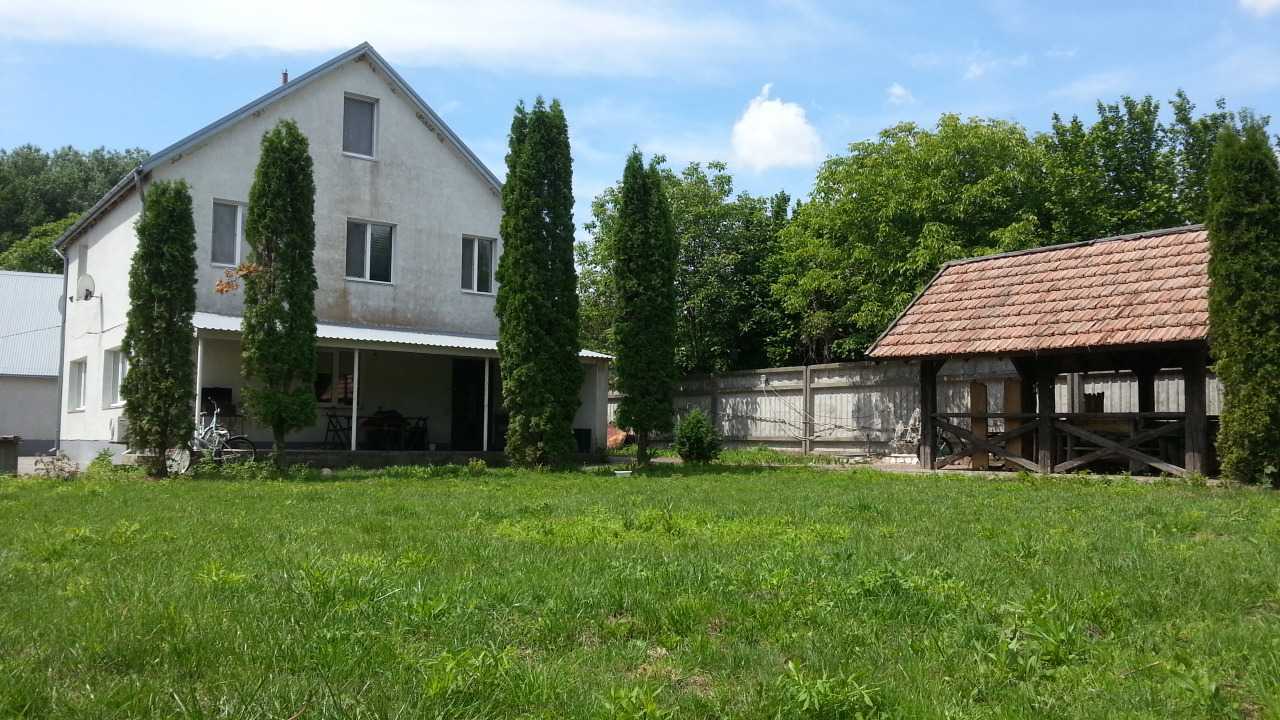 Продаж будинку 202 м²