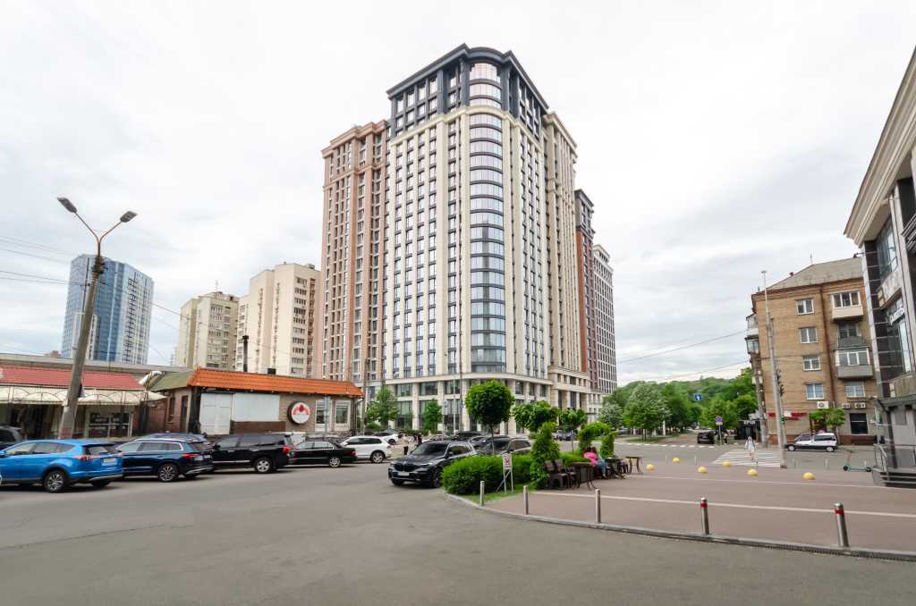 Продажа 2-комнатной квартиры 47 м², Большая Васильковская ул., 112