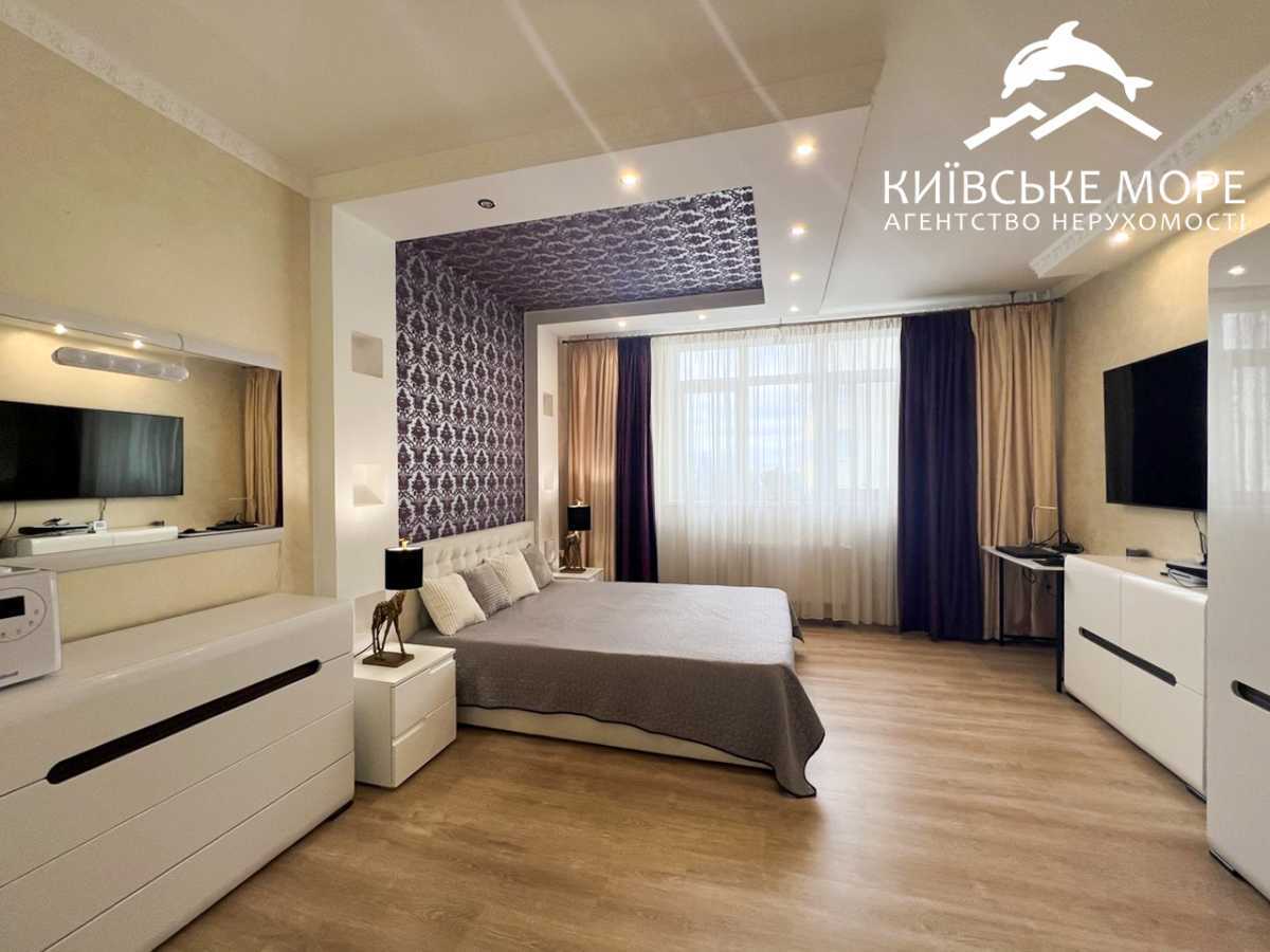 Продаж 3-кімнатної квартири 86 м², Воскресенська вул., 16Г