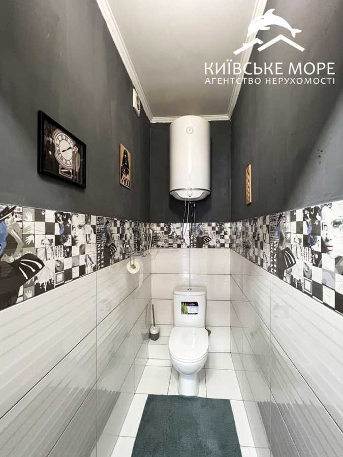 Продаж 3-кімнатної квартири 86 м², Воскресенська вул., 16Г