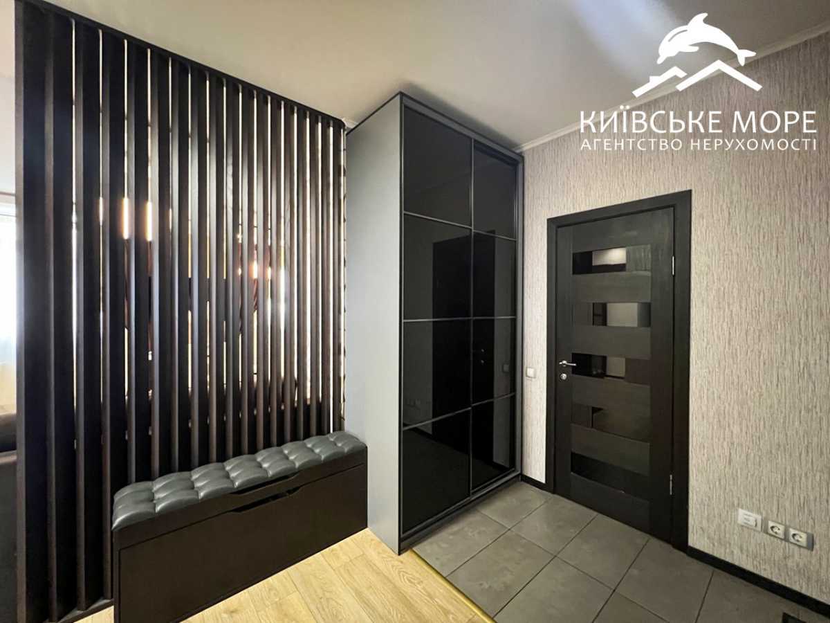 Продаж 3-кімнатної квартири 86 м², Воскресенська вул., 16Г