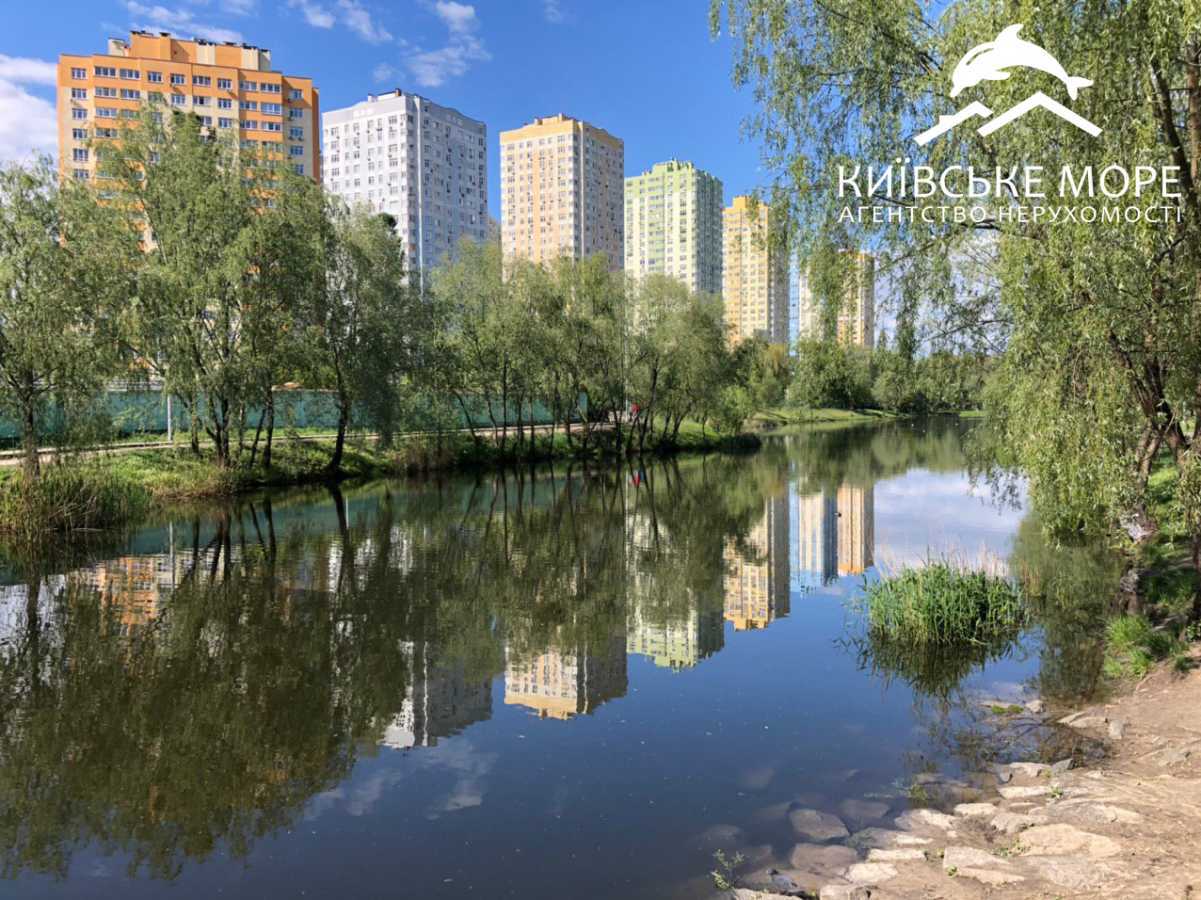 Продаж 3-кімнатної квартири 86 м², Воскресенська вул., 16Г