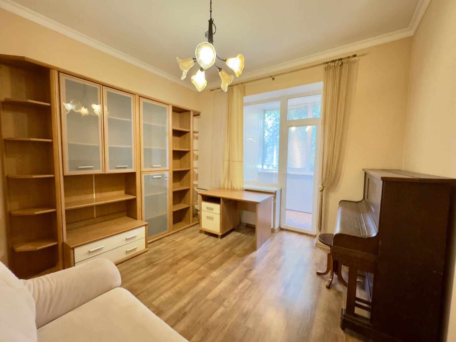 Продаж 2-кімнатної квартири 60 м², Лермонтова вул.