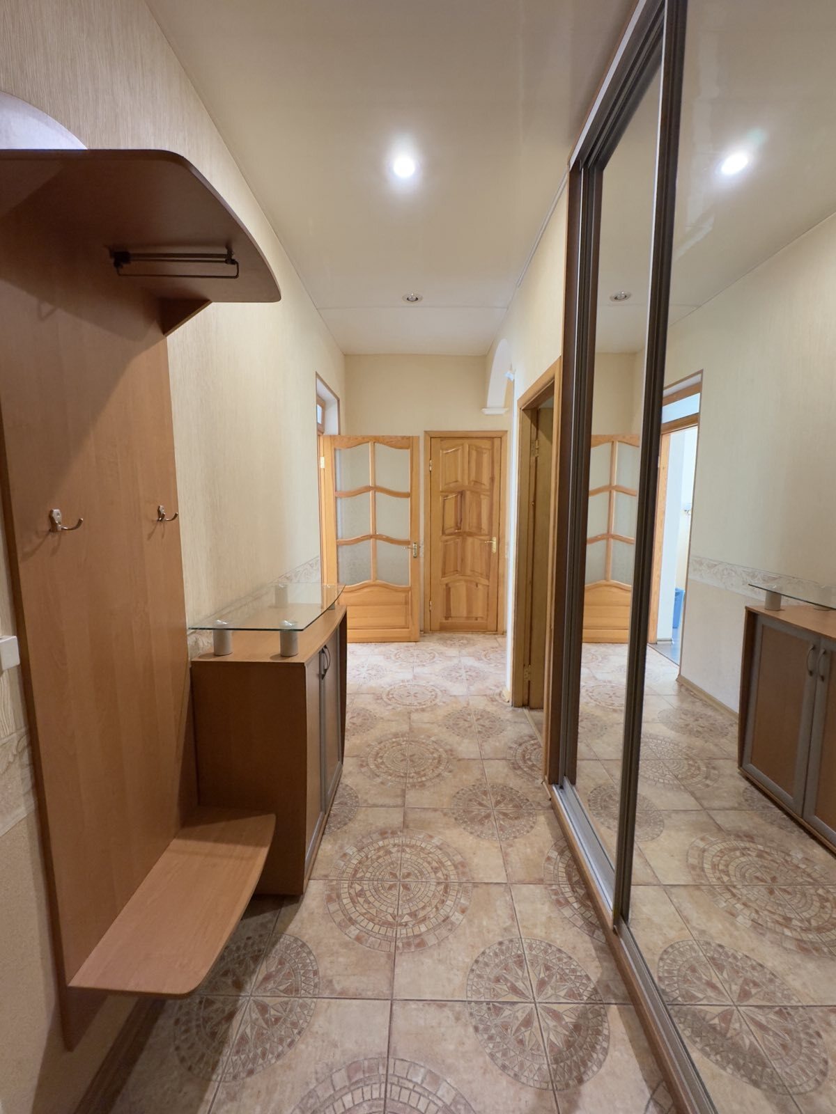 Продаж 2-кімнатної квартири 60 м², Лермонтова вул.