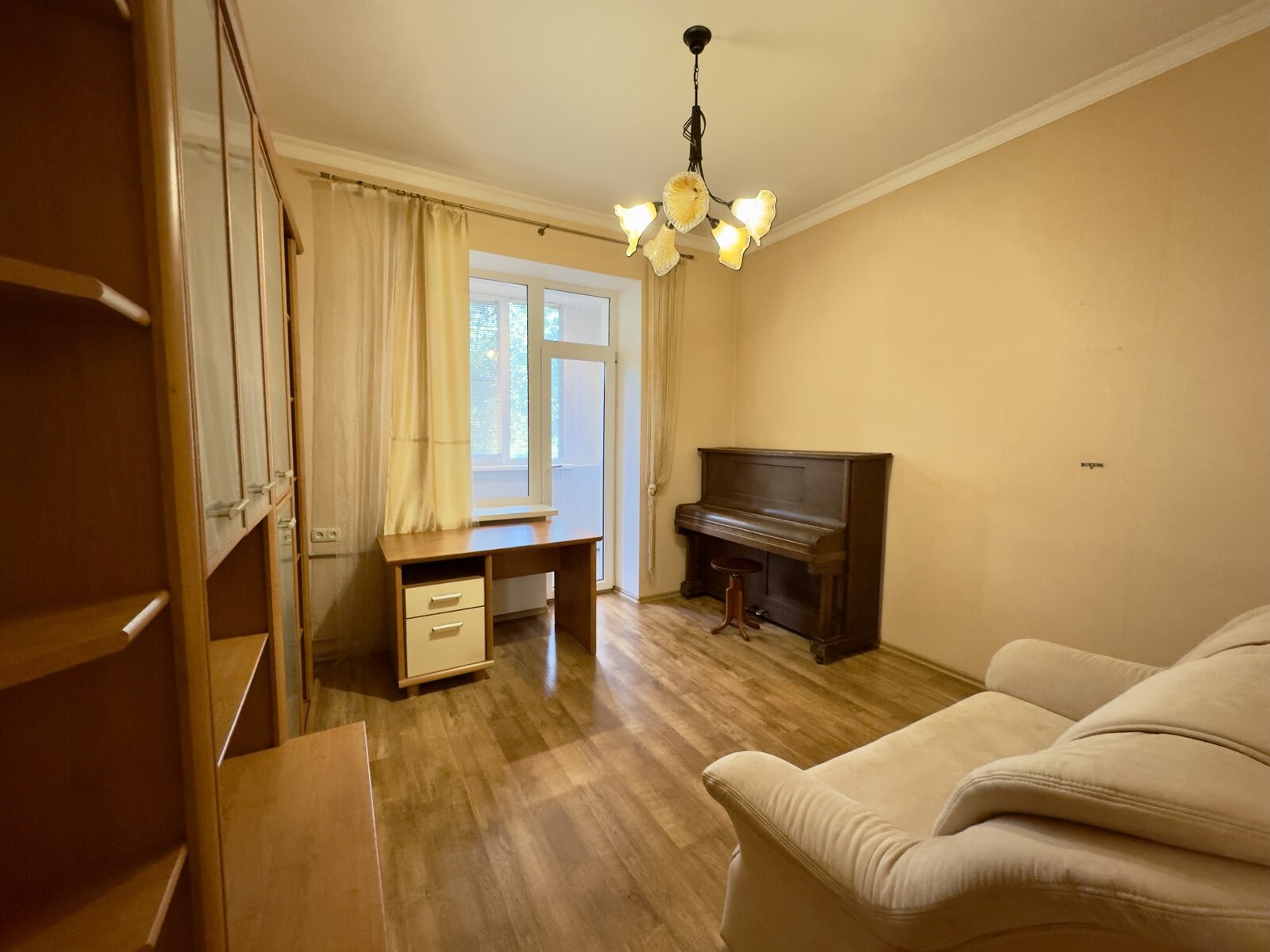 Продаж 2-кімнатної квартири 60 м², Лермонтова вул.