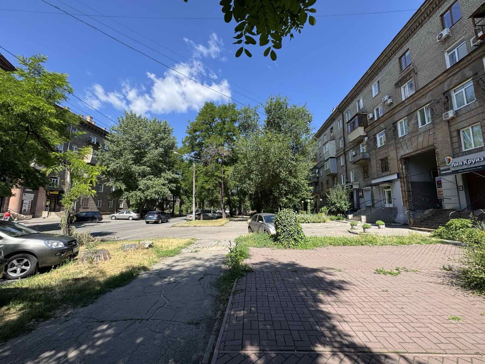 Продаж 2-кімнатної квартири 60 м², Лермонтова вул.