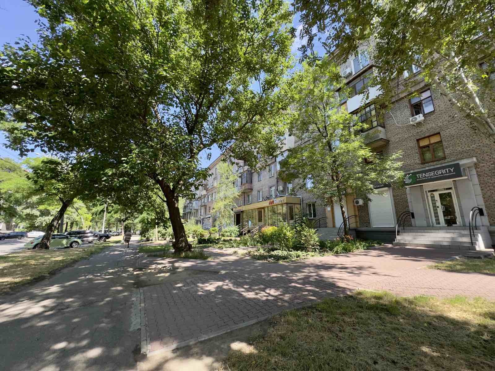 Продаж 2-кімнатної квартири 60 м², Лермонтова вул.