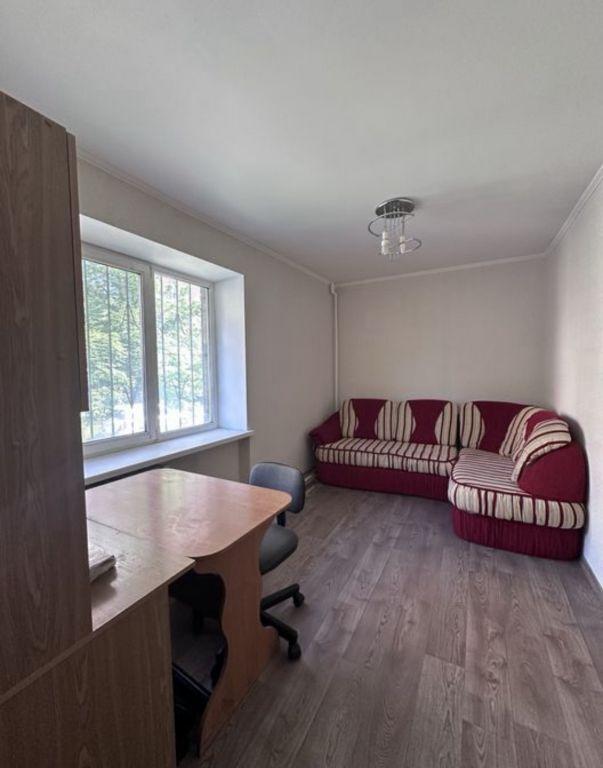 Продажа 2-комнатной квартиры 41 м², Ломаный пер.