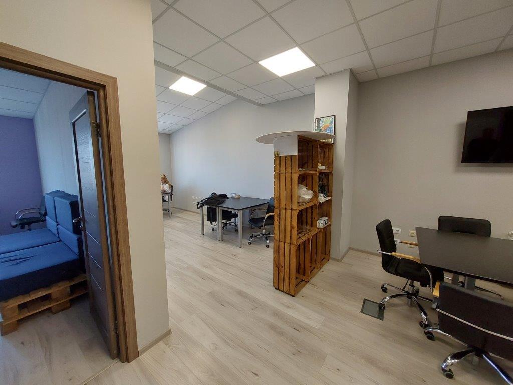 Аренда офиса 65 м², Константиновская ул.