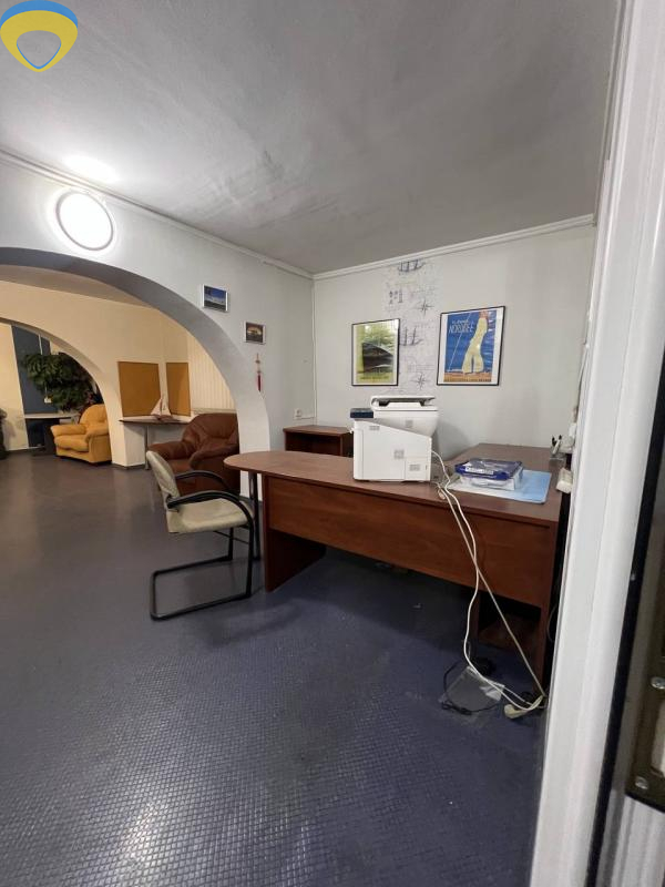 Продажа торгового помещения 160 м², Ланжероновский спуск, 5