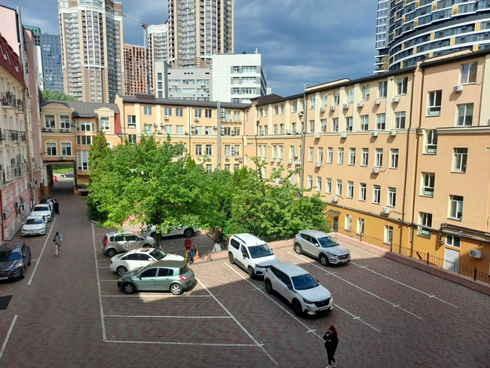 Аренда офиса 100 м², Глубочицкая ул.