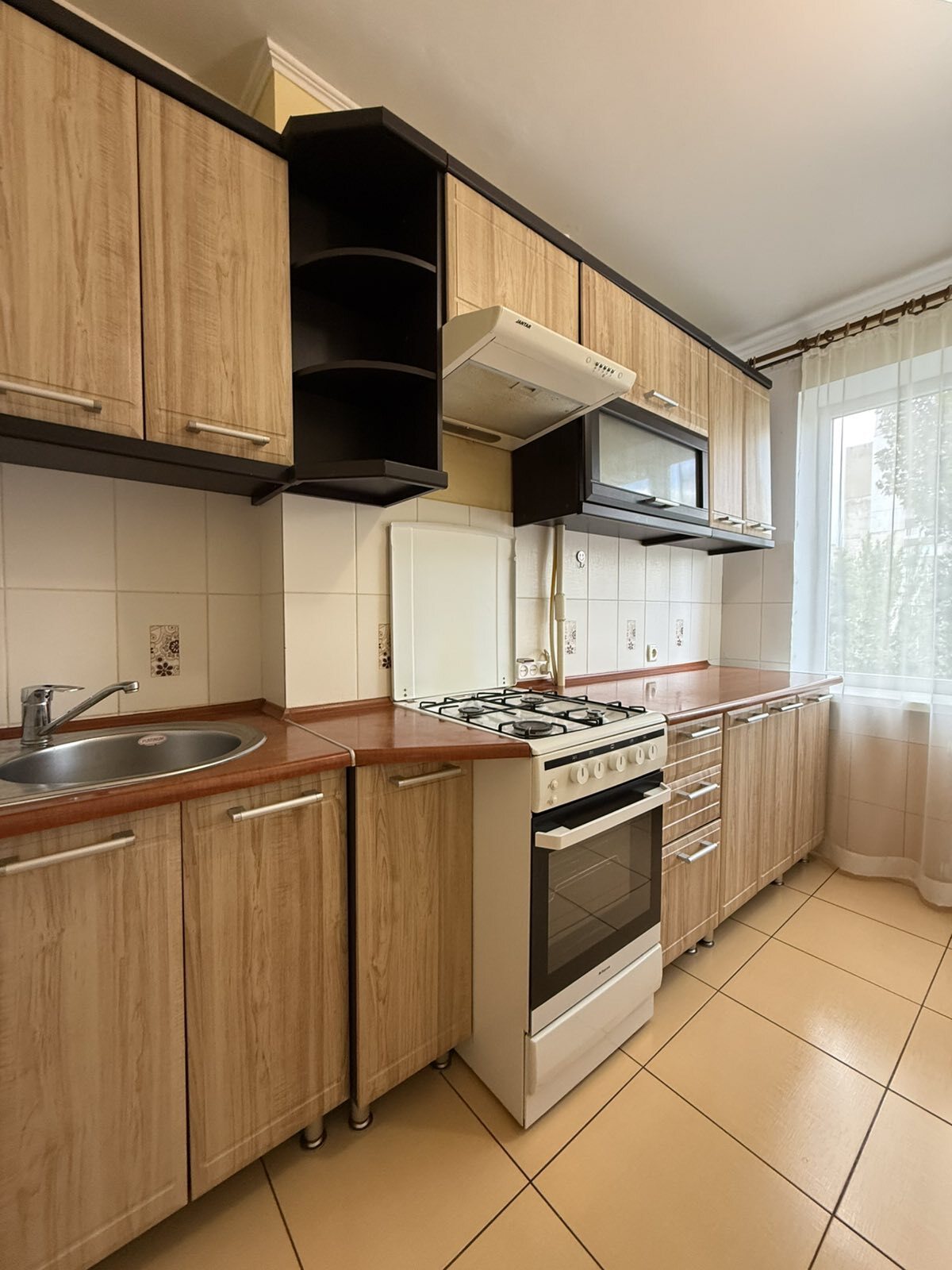 Оренда 2-кімнатної квартири 54 м², Юрія Кондратюка вул., 5