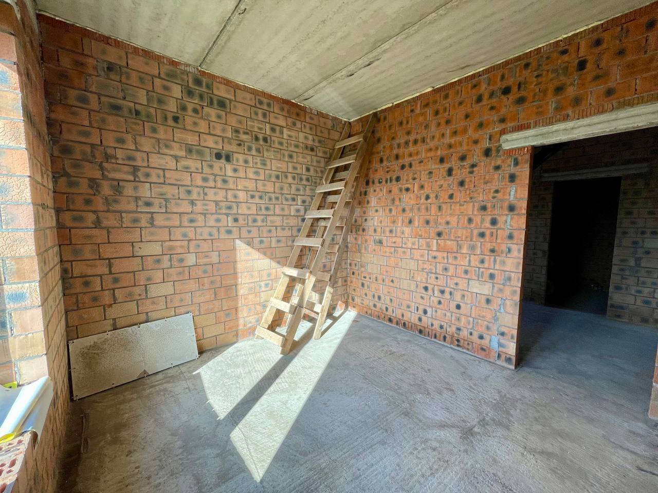 Продаж будинку 166.5 м²
