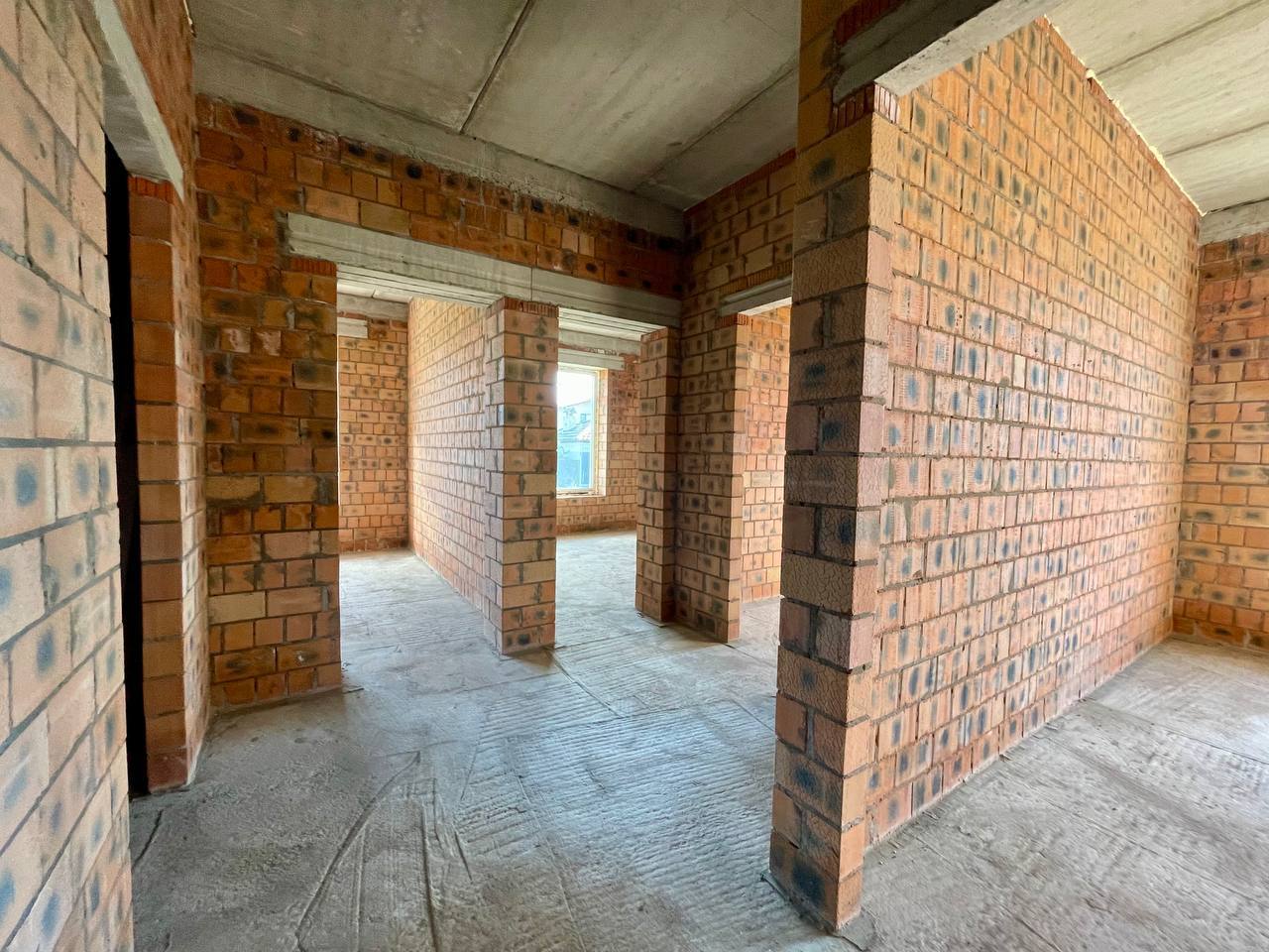 Продаж будинку 166.5 м²