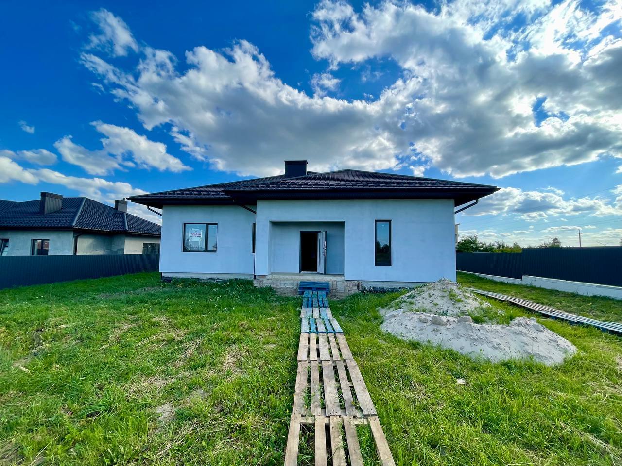 Продаж будинку 166.5 м²