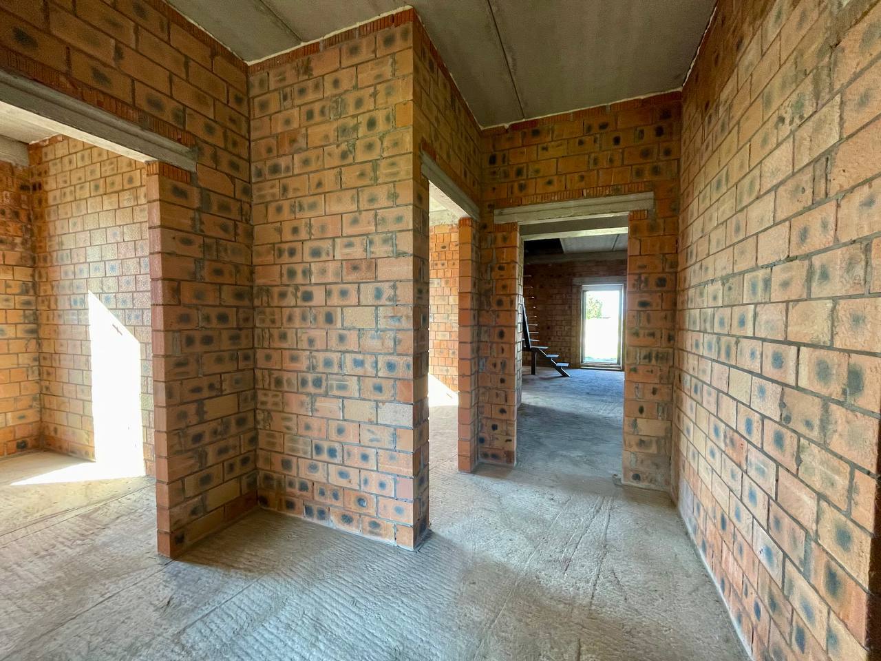Продаж будинку 166.5 м²
