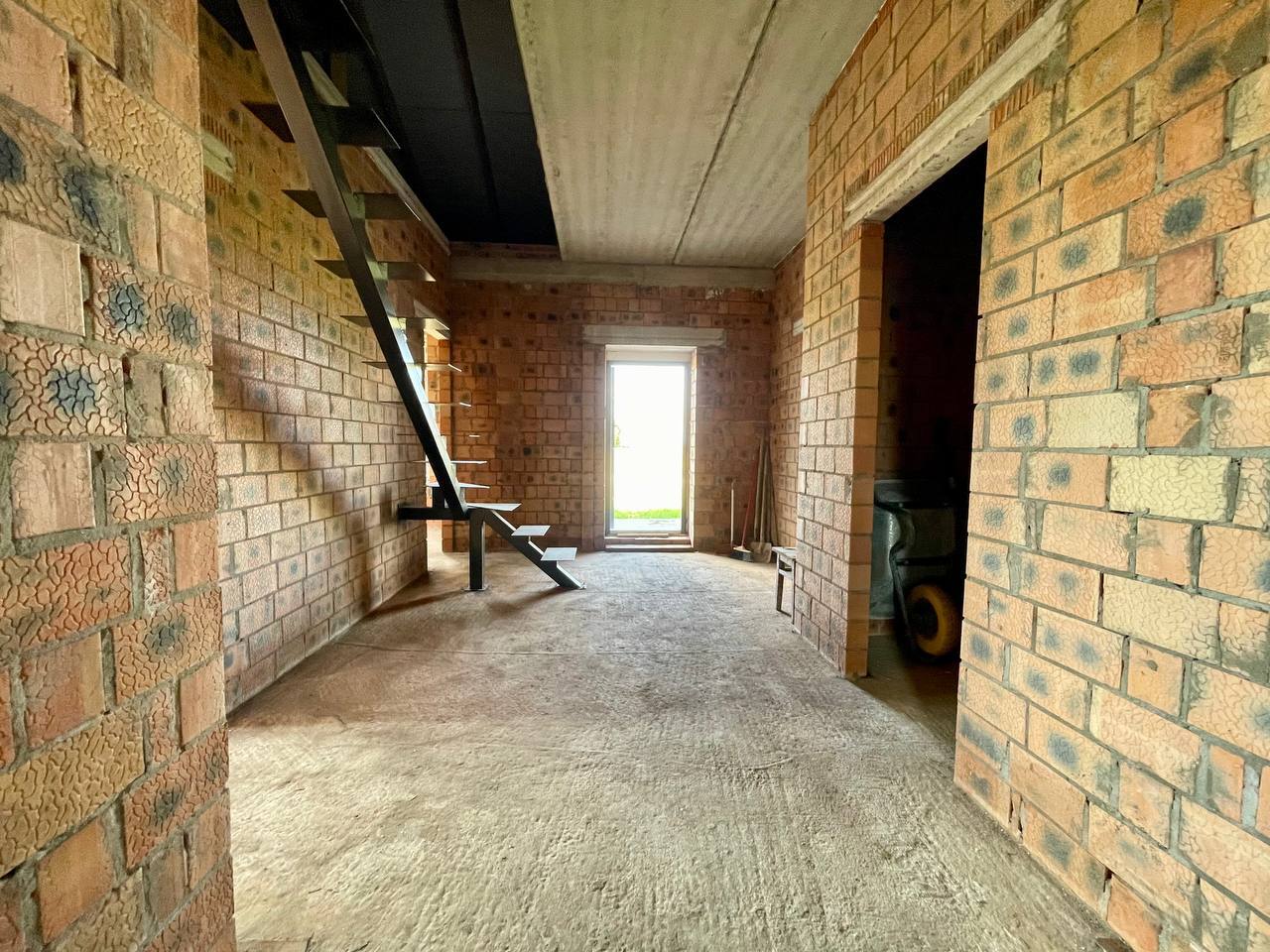 Продаж будинку 166.5 м²