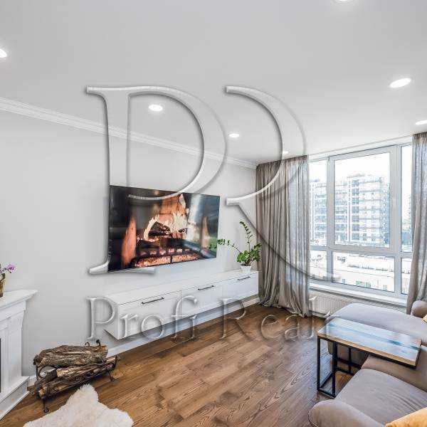 Продаж 3-кімнатної квартири 83 м², Правди просп., 43Б