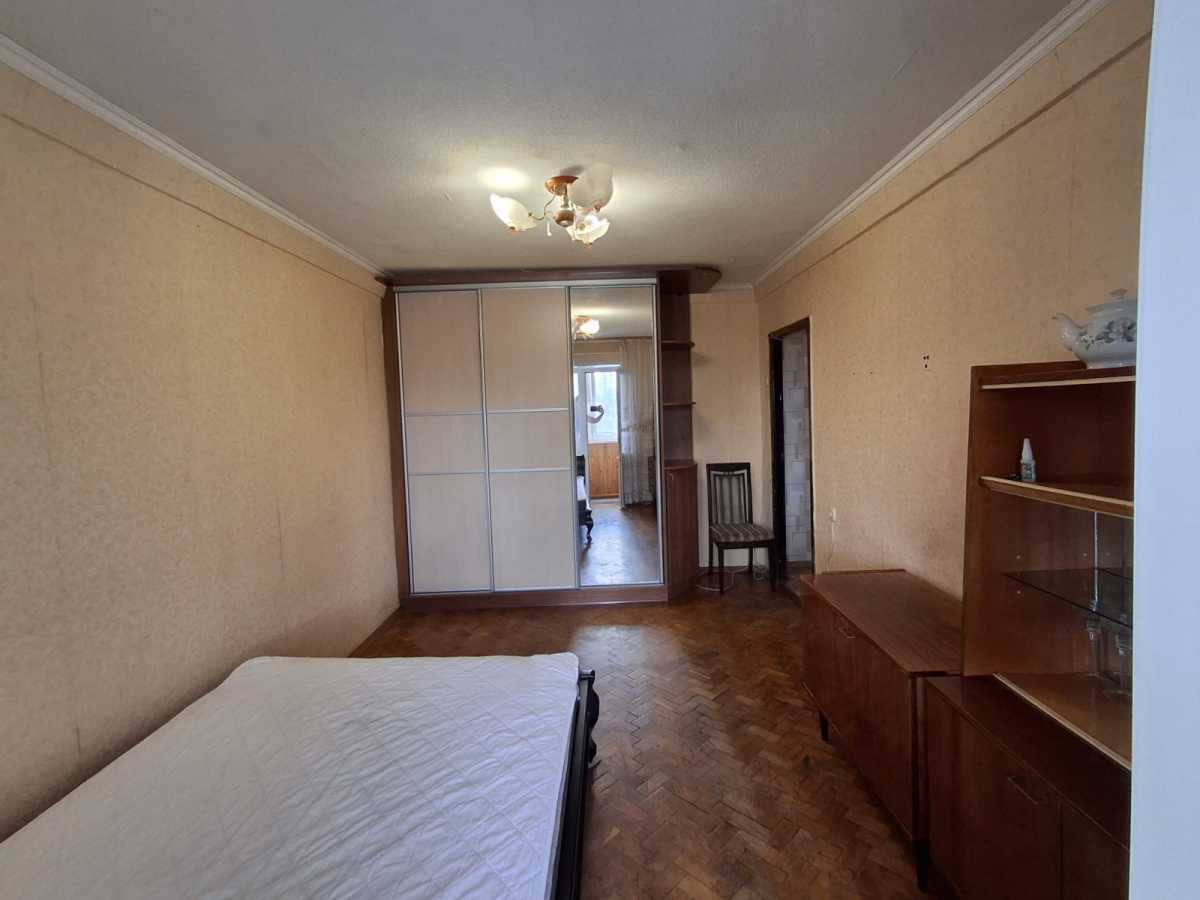 Продаж 3-кімнатної квартири 73 м², Челябінська, 1