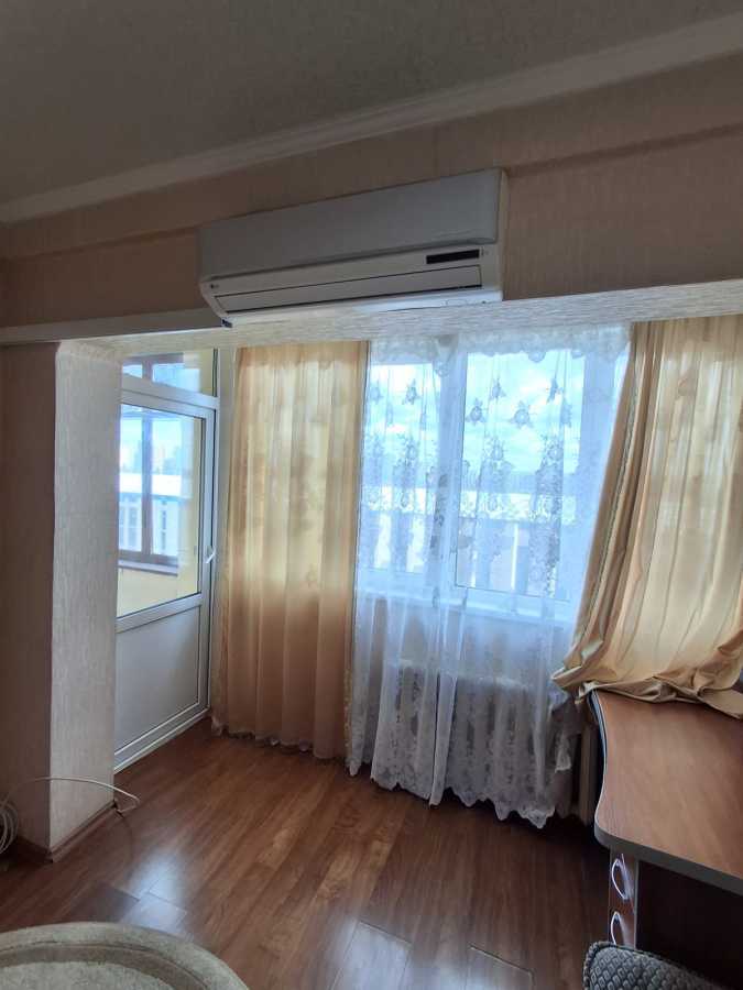 Продаж 3-кімнатної квартири 73 м², Челябінська, 1