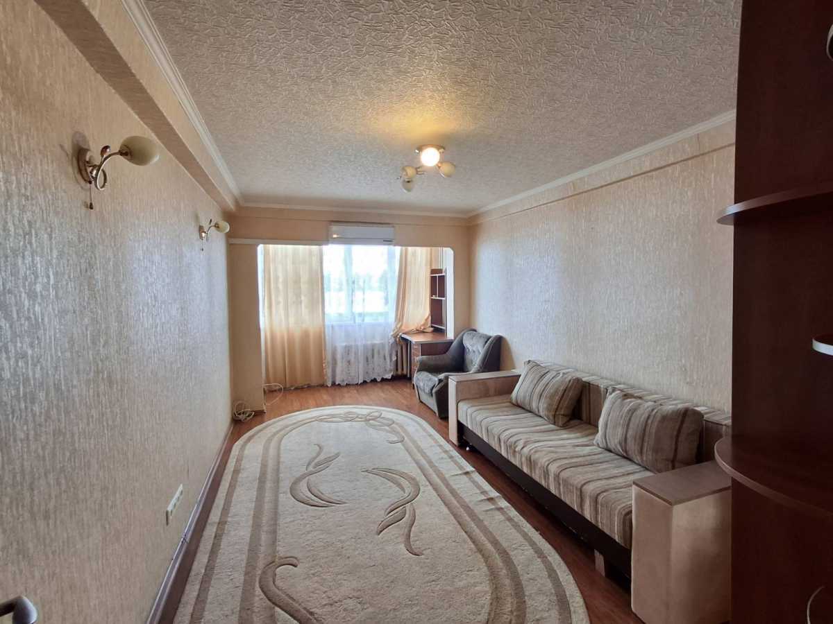 Продаж 3-кімнатної квартири 73 м², Челябінська, 1